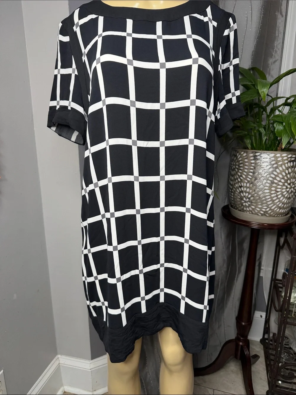 Michael Kors Women’s Black and White Check Zip-Front Dress Sz 16